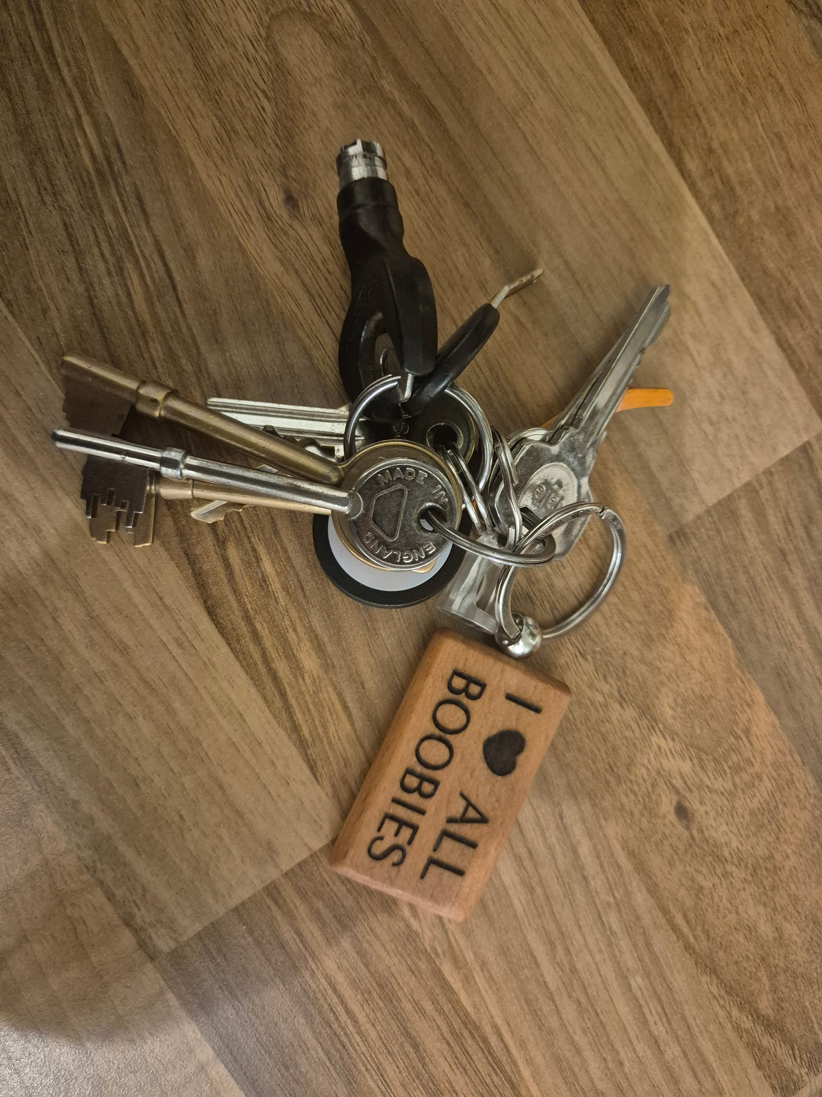 I love boobies keyring