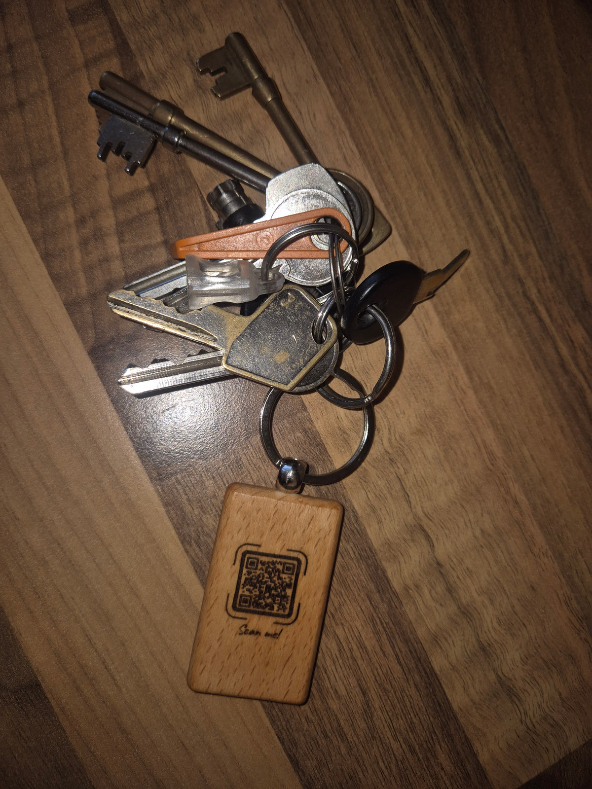 Qr code / business name keyring