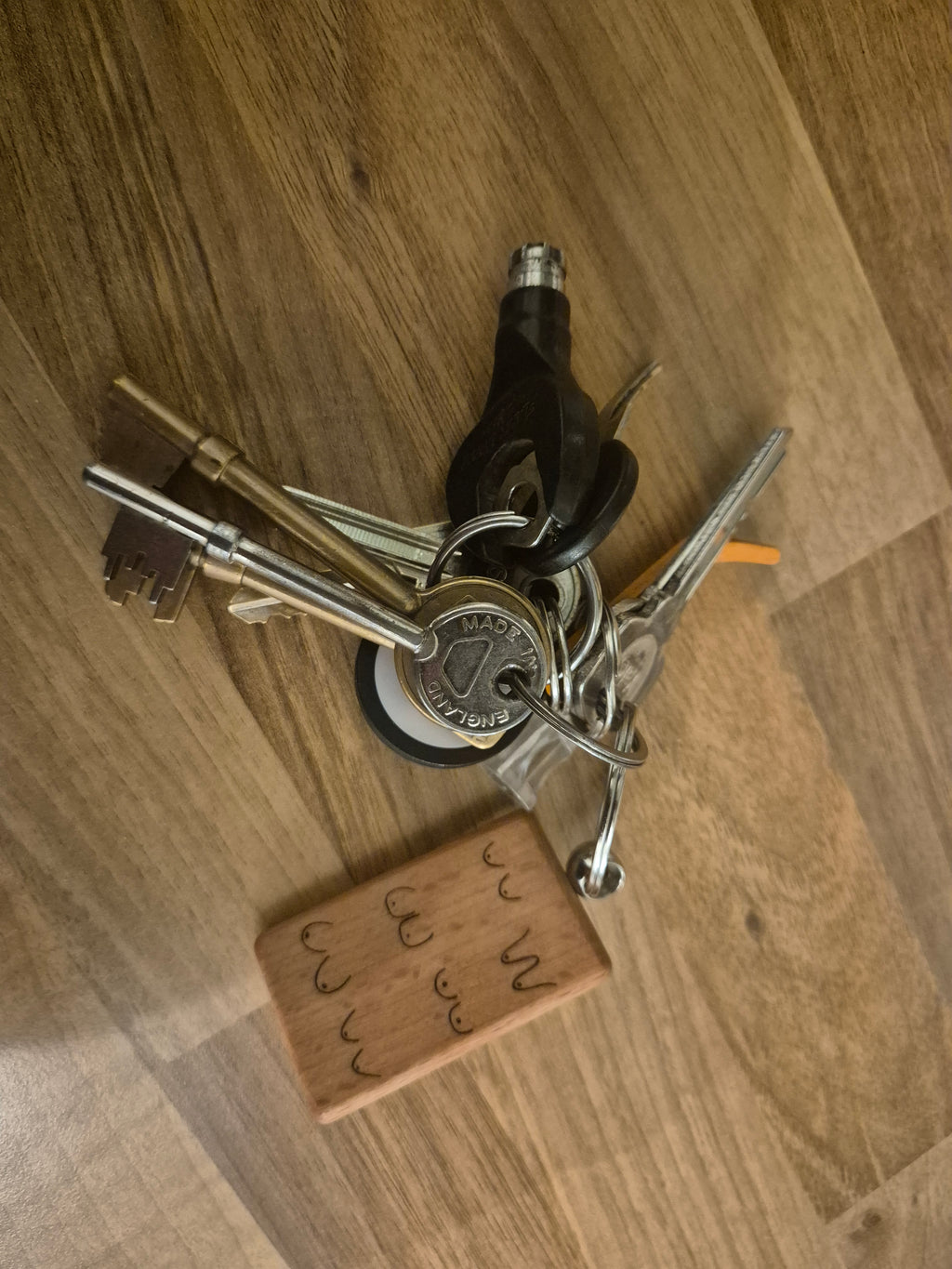 I love boobies keyring
