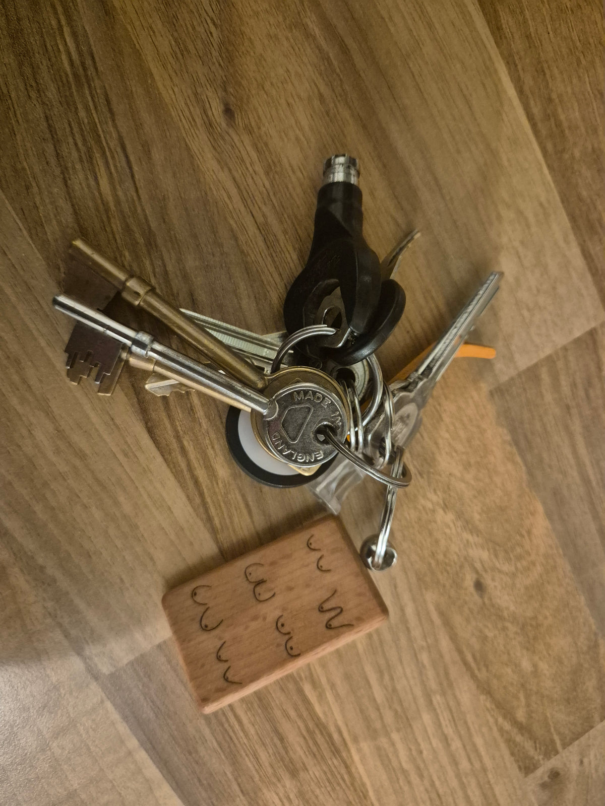 I love boobies keyring